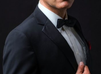 José Rubén De León